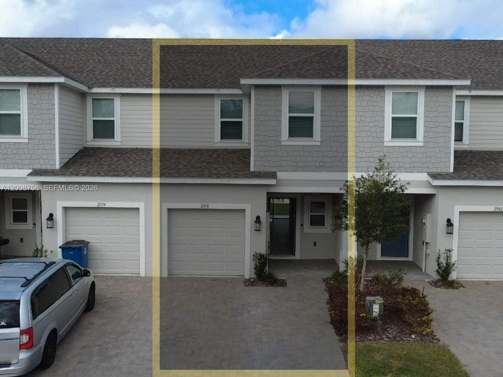 2978 Canary Ave, Davenport FL 33837