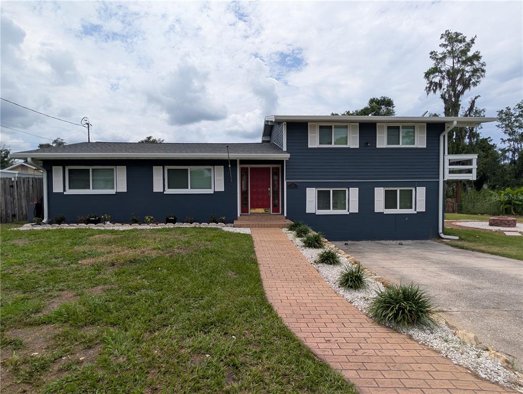 1011 N PALM DRIVE