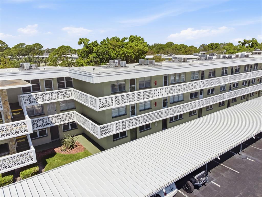 4890 BAY STREET NE UNIT 326