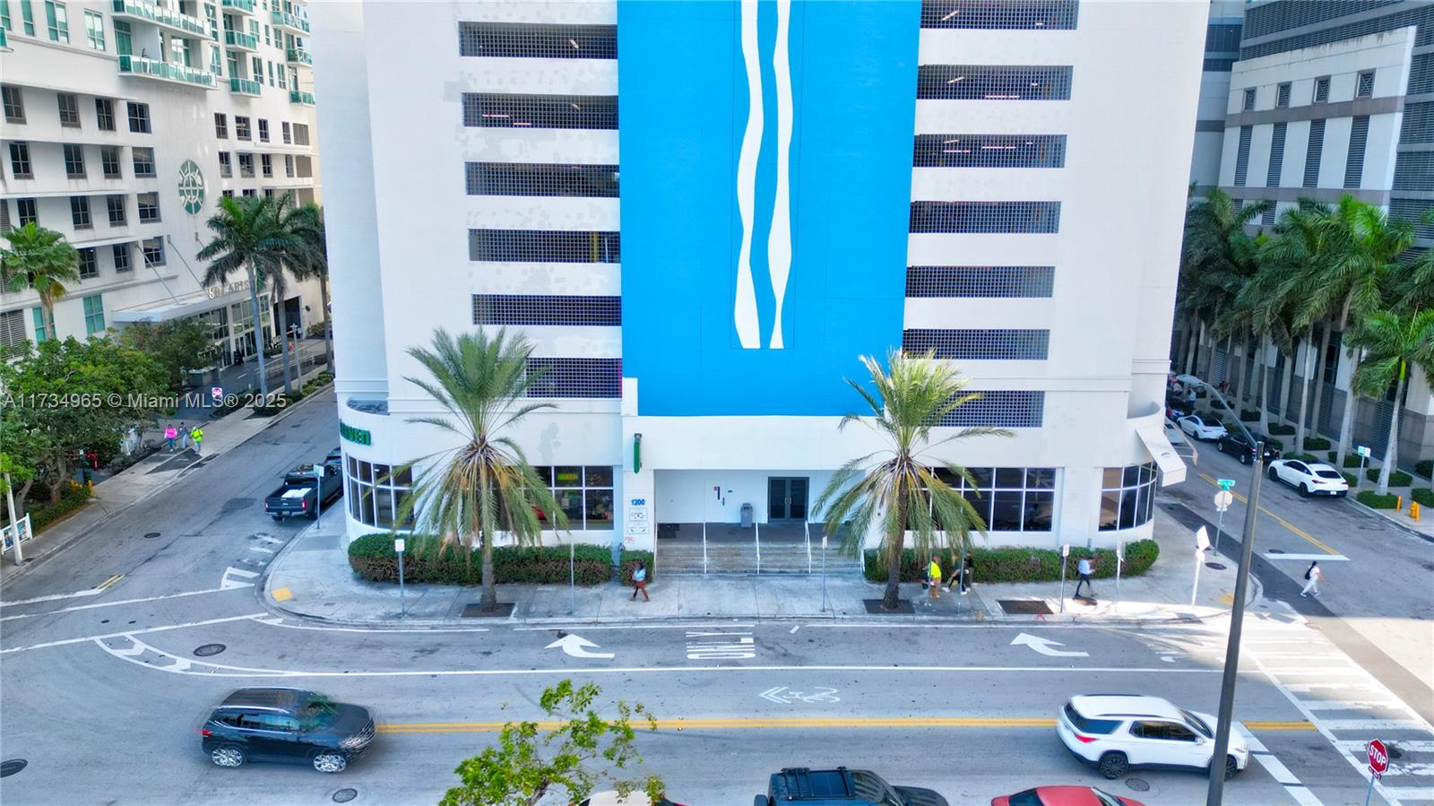 1200 Brickell Bay Dr # 2514, Miami FL 33131