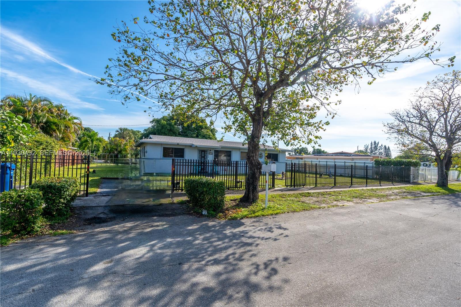 17715 NW 55th Ave, Miami Gardens FL 33055