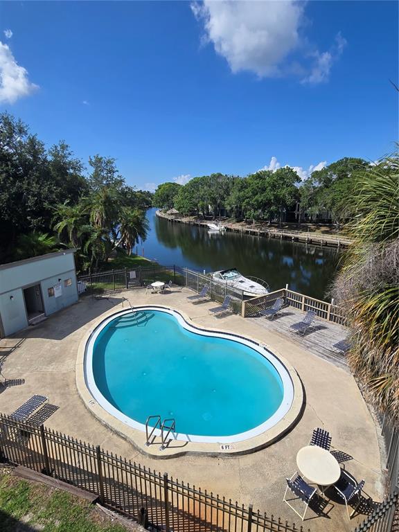 6305 NEWTOWN CIRCLE UNIT 5B4