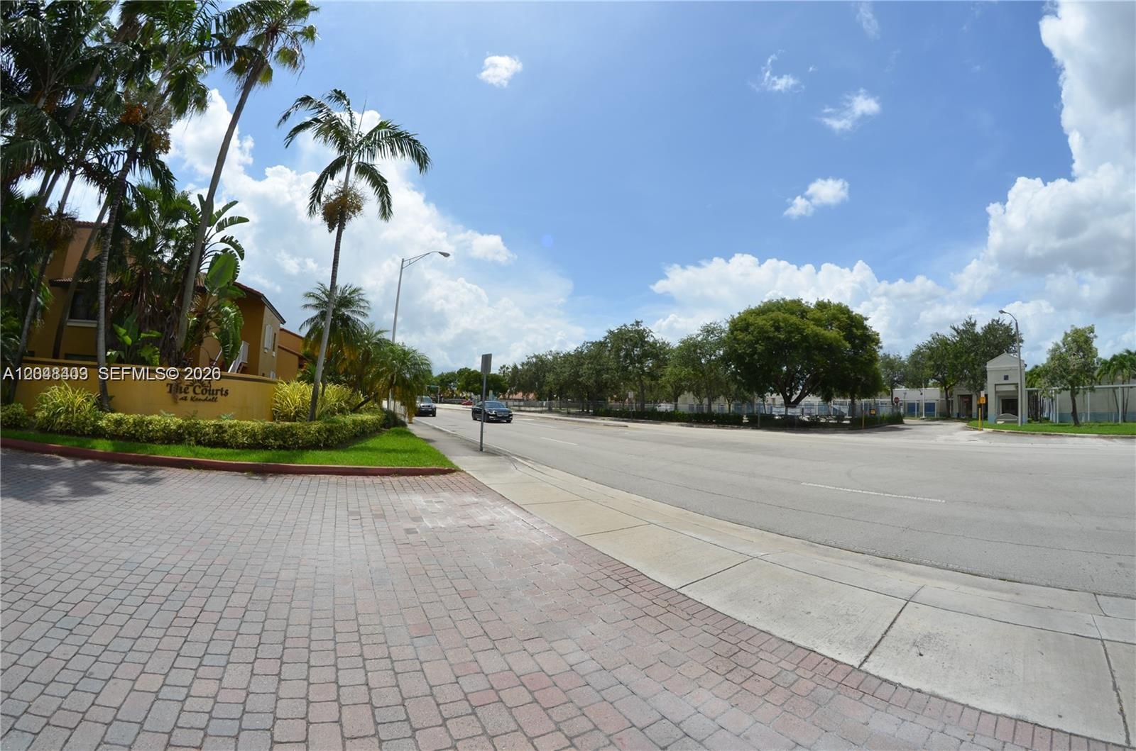 15630 SW 80th St # 210, Miami FL 33193