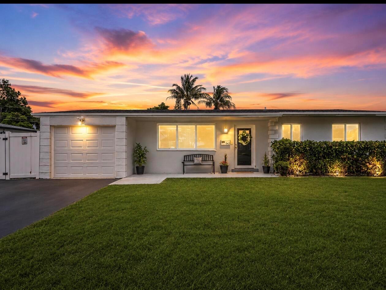 542 NW 47th Avenue, Plantation FL 33317