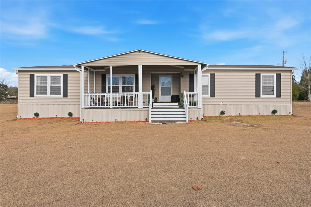 952 SW GALILEE LOOP
