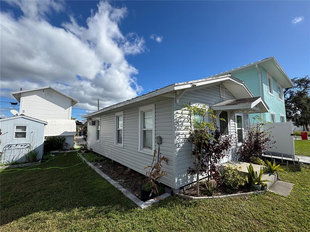 1393 GOOD AVENUE