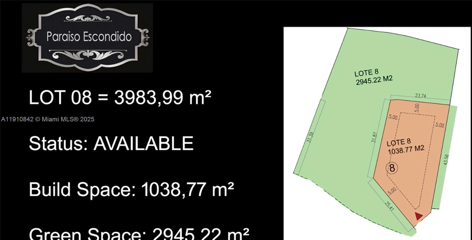 This image is a real estate map showing the total area and buildable space for Lot 8 — Vereda Mmpuesto Sector Garrido #8, C Colombia, C