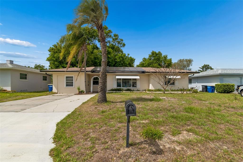 1226 MAGNOLIA DRIVE