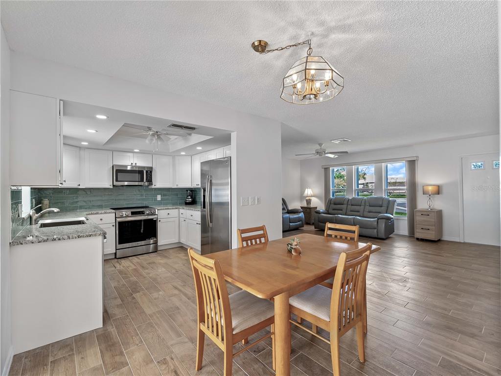 52 CIRCLEWOOD DRIVE UNIT A1-2, VENICE, FL — photo 5 of 30