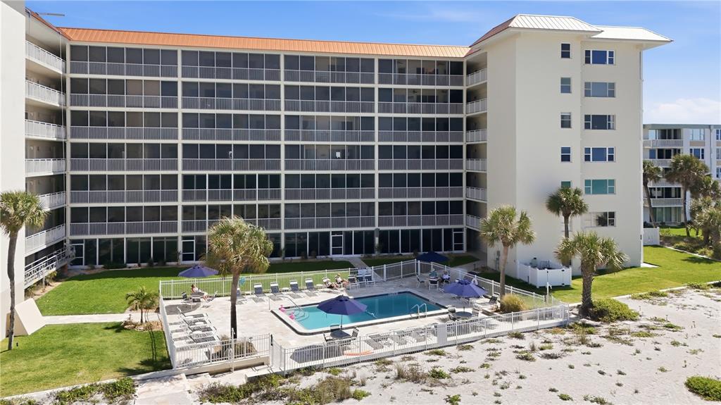 1150 TARPON CENTER DRIVE UNIT 1G