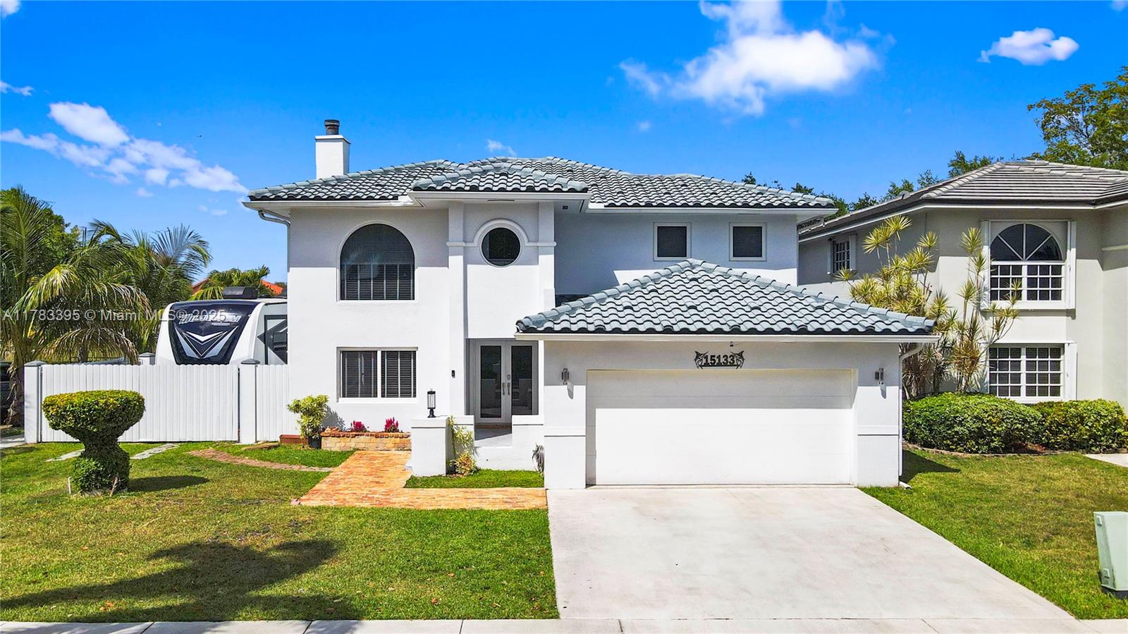 15133 SW 62nd St, Miami FL 33193