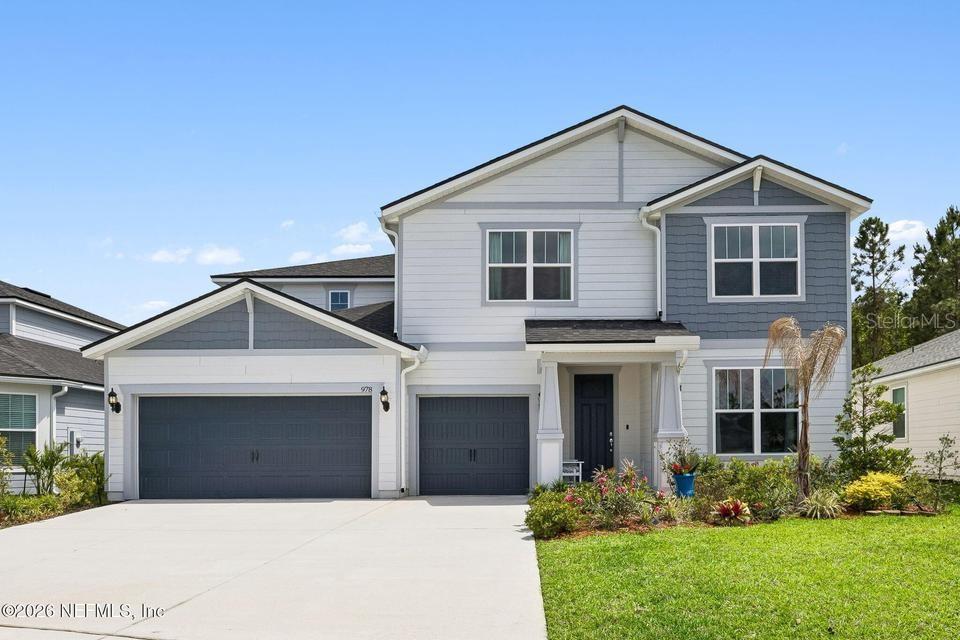 978 ROOSTER HOLLOW WAY