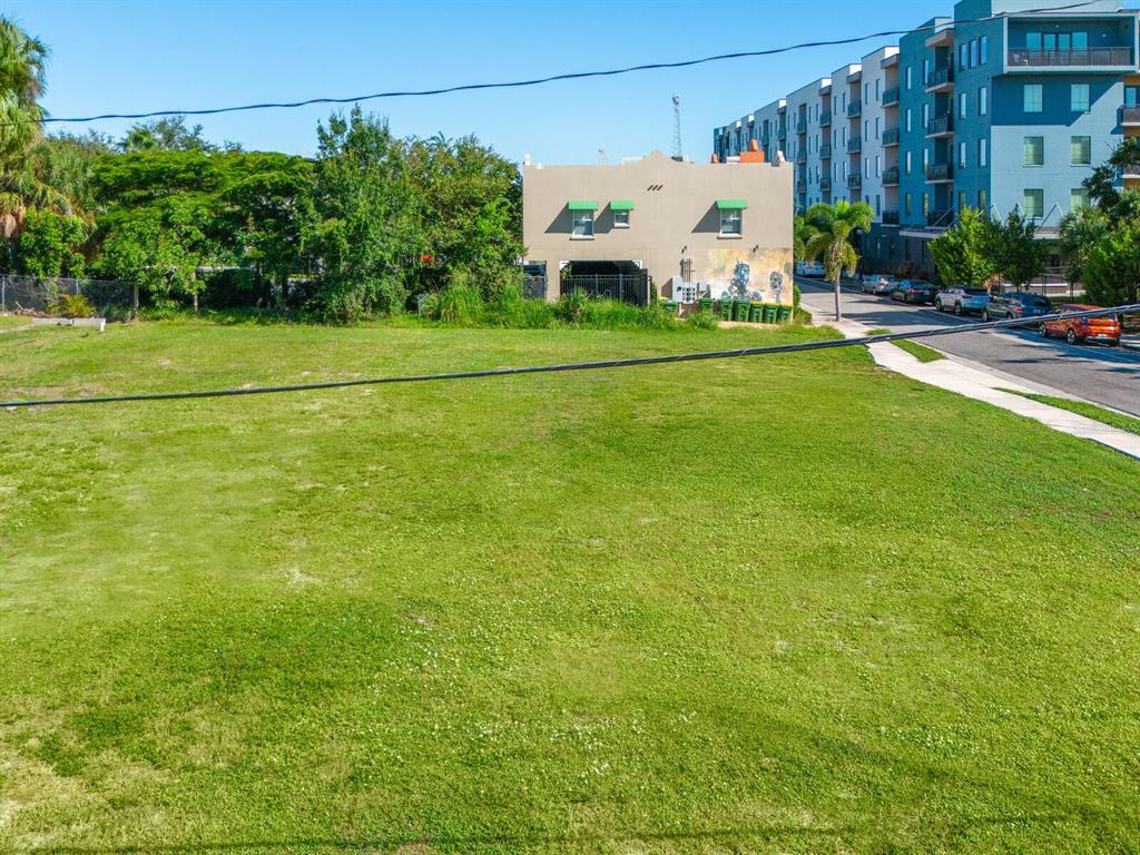 701 COHEN WAY, SARASOTA, FL — photo 5 of 30