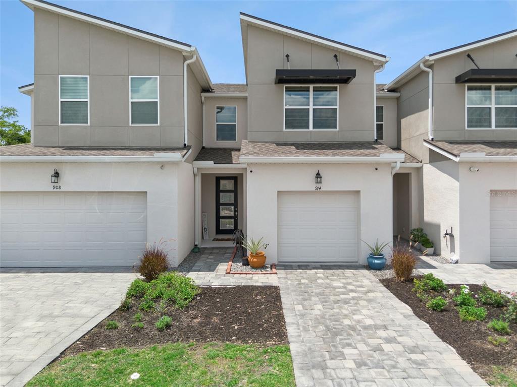 914 SPRING PALMS LOOP, ORLANDO, FL — photo 2 of 30
