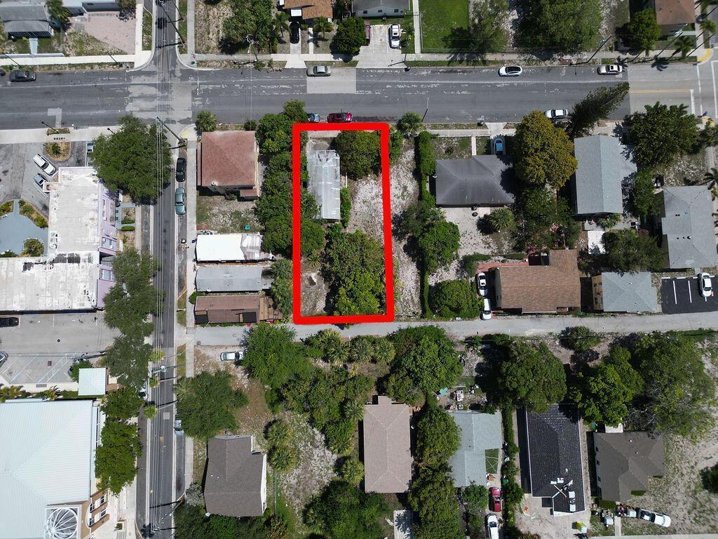 An aerial view shows a rectangular lot outlined in red containing a small house — 809 7th Street, West Palm Beach FL 33401, WEST PALM BEACH, FL