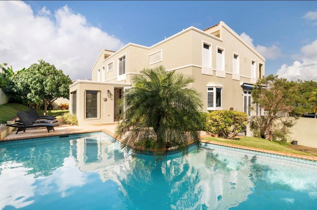 37 SURFSIDE