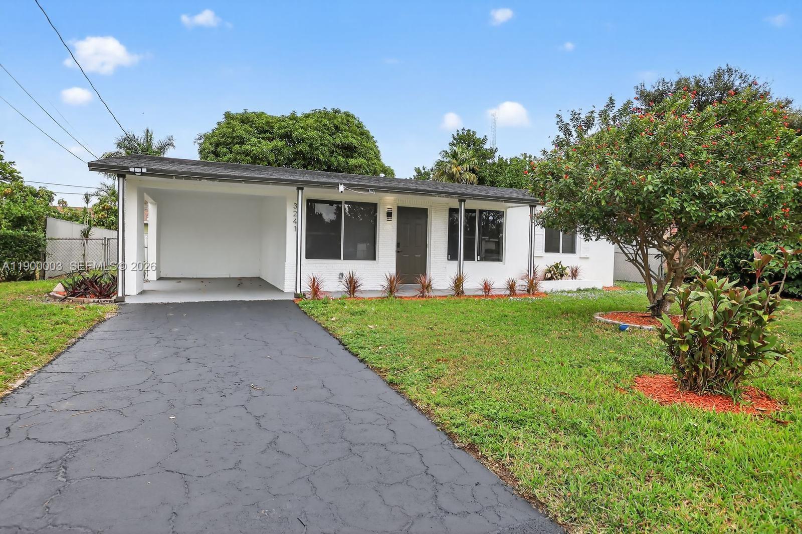 3241 NW 16th St, Lauderhill FL 33311