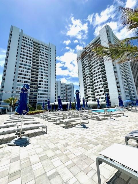 1904 S Ocean Dr # 508, Hallandale Beach FL 33009
