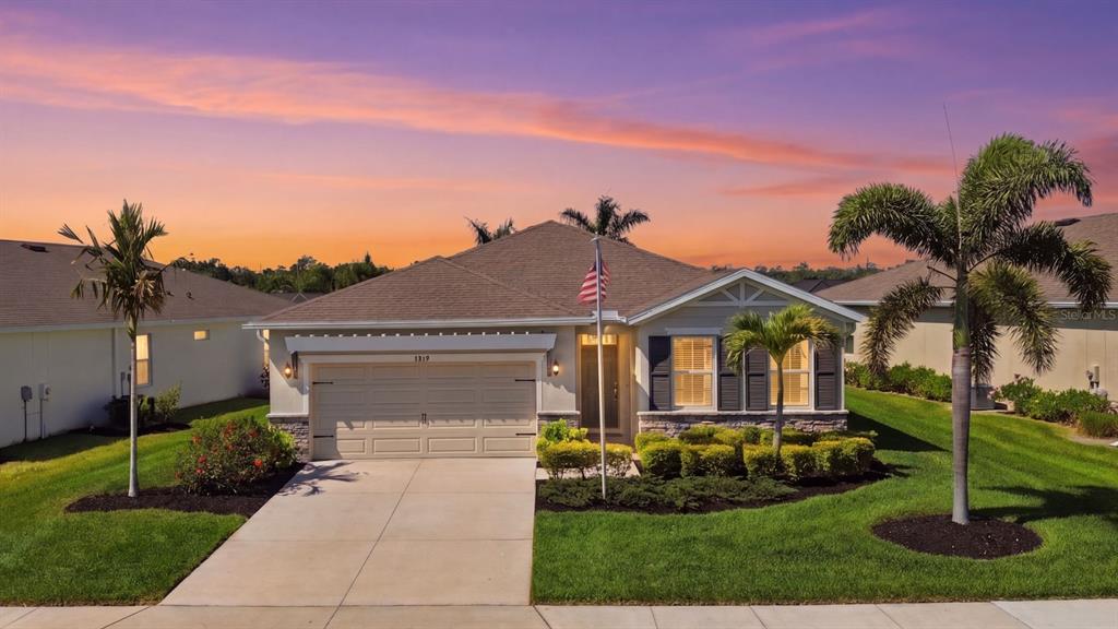 3827 MOSSY LIMB COURT