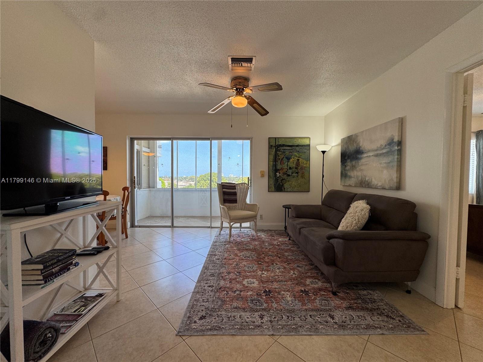 1700 Pierce St # 702, Hollywood FL 33020