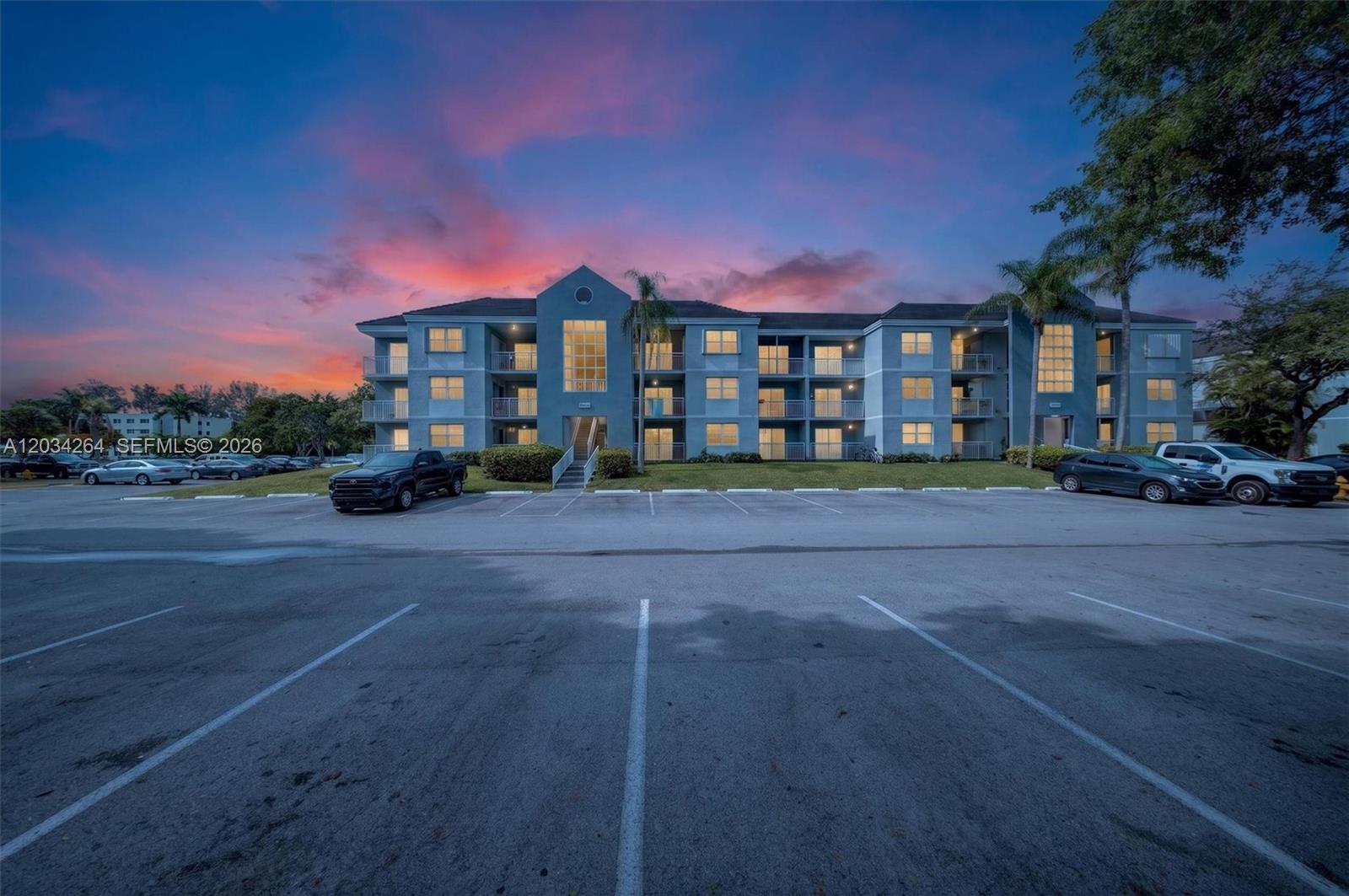 8540 SW 212th St # 202, Cutler Bay FL 33189
