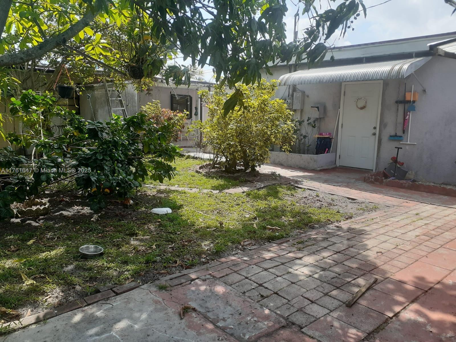 625 E 28th St, Hialeah FL 33013, HIALEAH, FL — photo 3 of 9