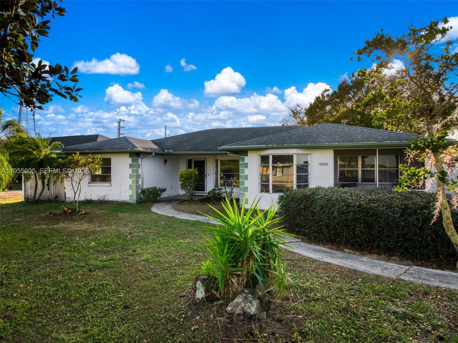 4200 Lakeview Drive, Other City - In The State Of Florida FL Sebring