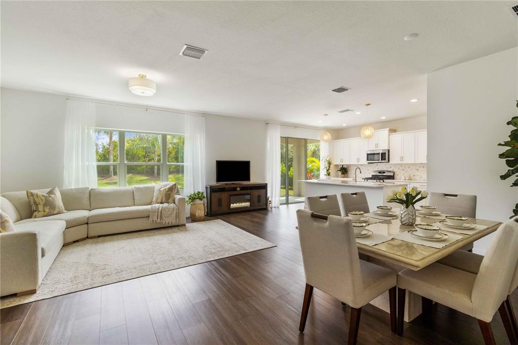 10109 CANAVERAL CIRCLE, SARASOTA, FL — photo 3 of 30