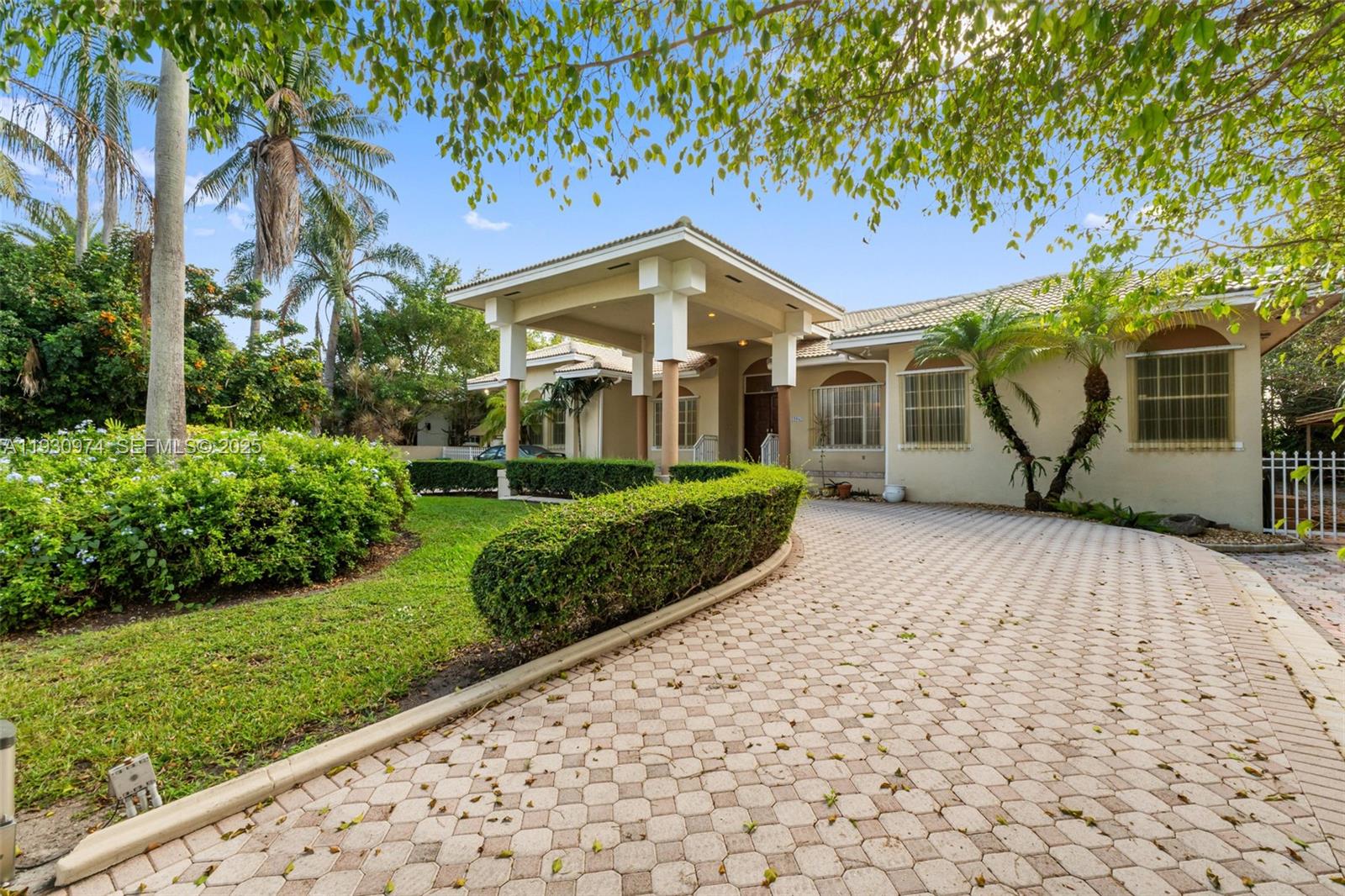 12982 SW 27th St, Miami FL 33175