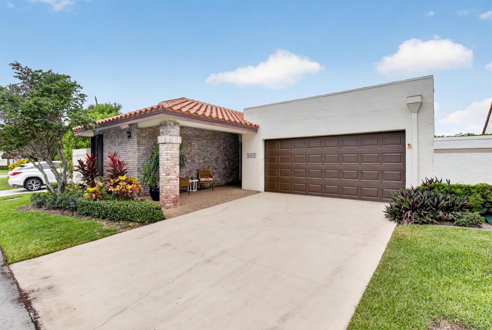 21375 Sonesta Way, Boca Raton FL 33433