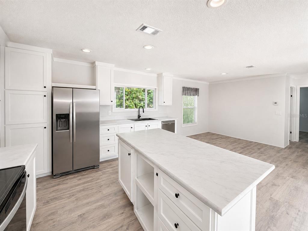 3316 OAKLAND ROAD S, LAKELAND, FL — photo 5 of 12