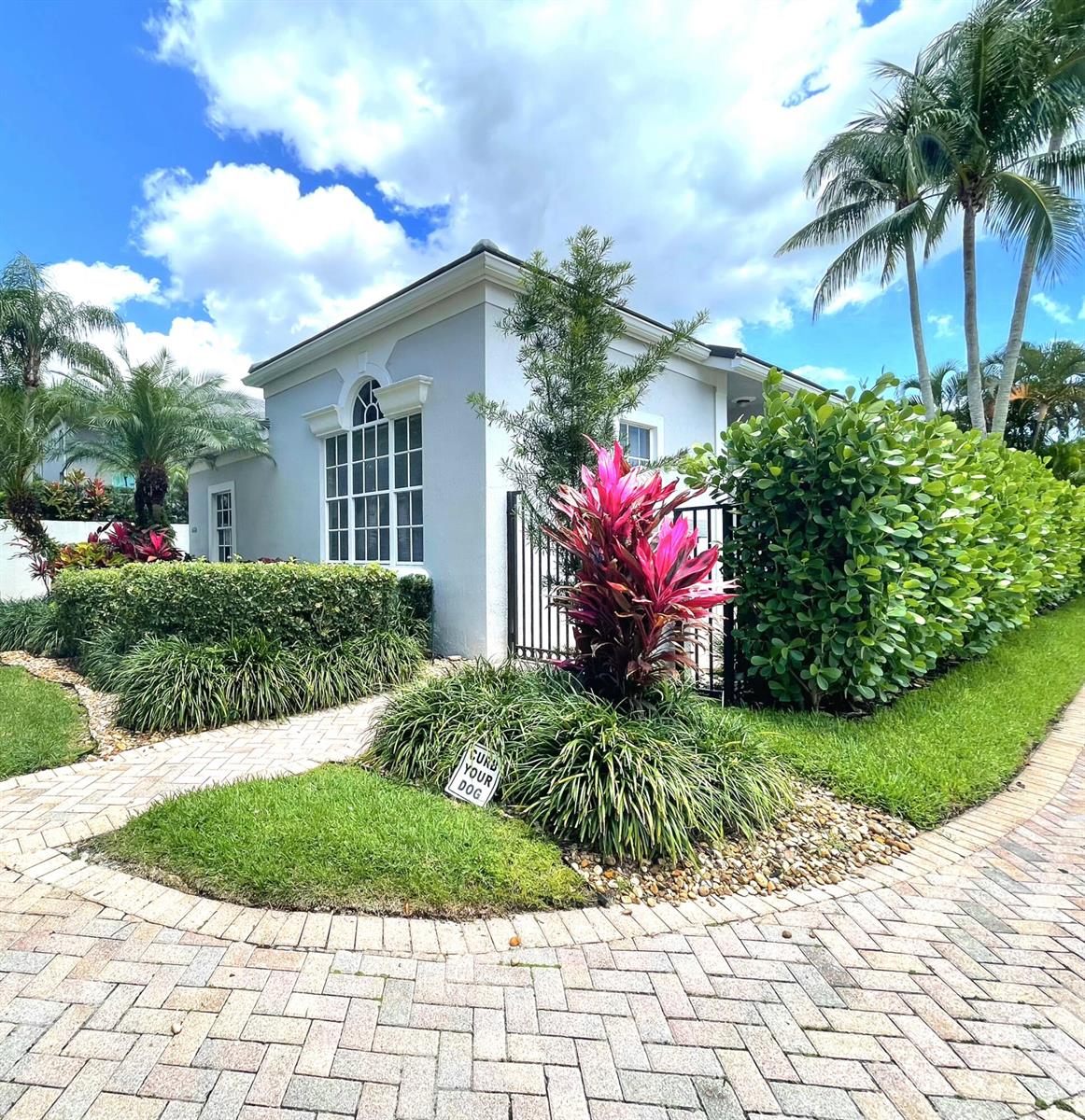 6616 NW 43rd Terrace, Boca Raton FL 33496