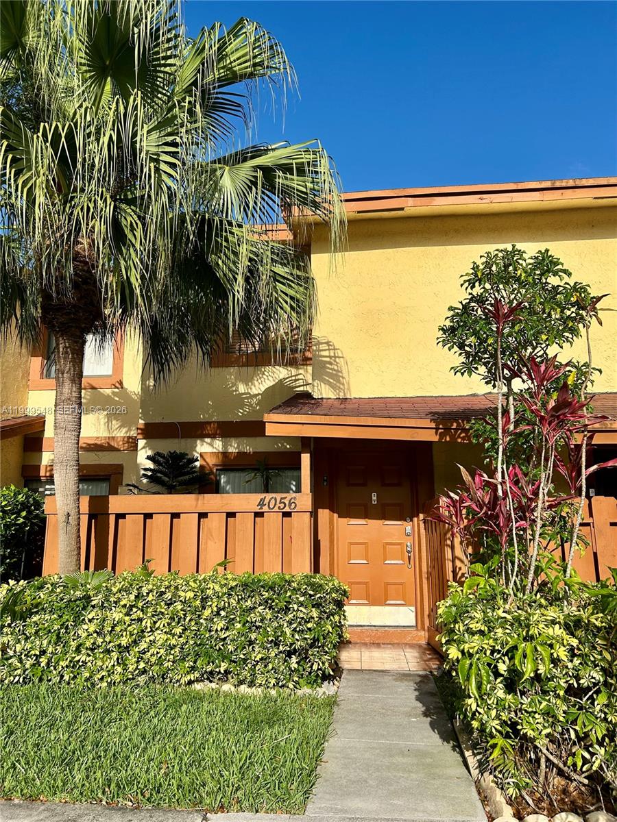 4056 Sierra Ter, Sunrise FL 33351