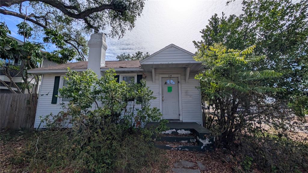 114 S BUNGALOW PARK AVENUE