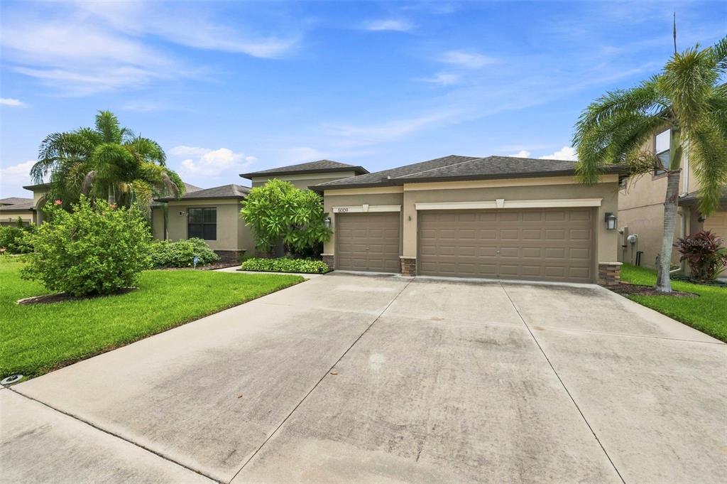 5009 JAGGED CLOUD DRIVE, WIMAUMA, FL — photo 4 of 30