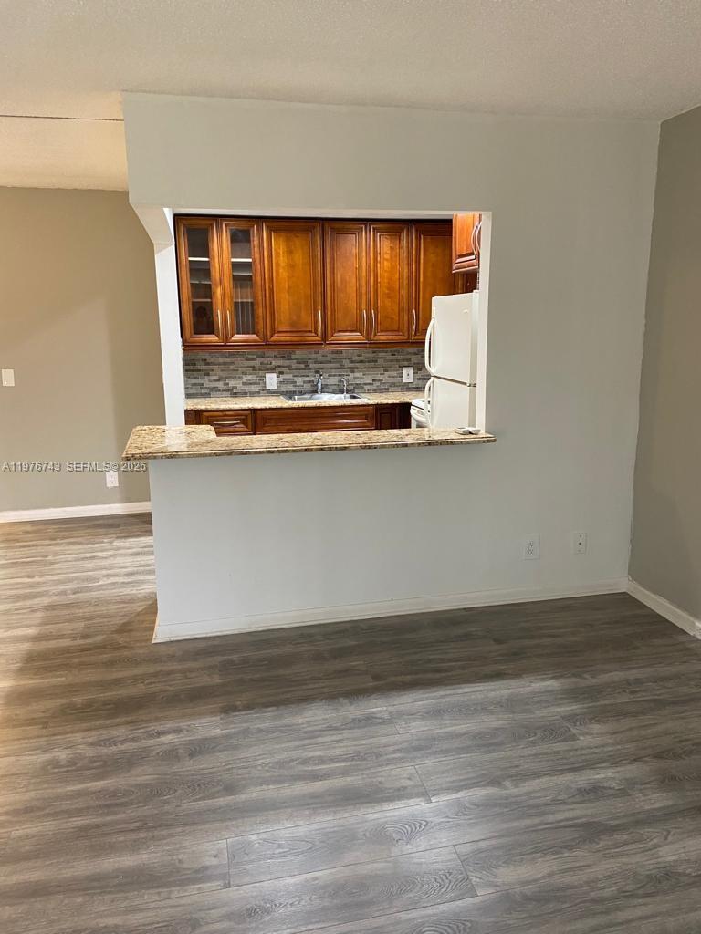 New cabinets - ceiling high, for optimal storage — BOCA RATON, FL
