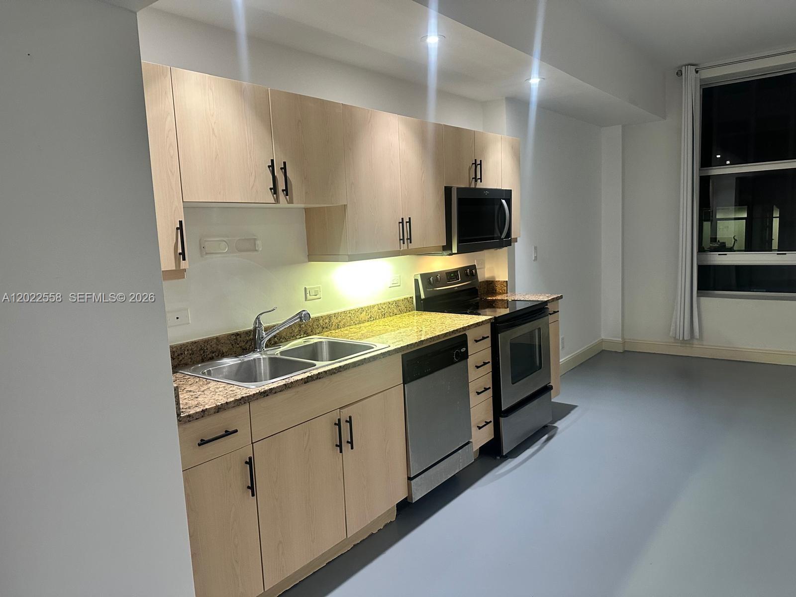 111 E Flagler # 702, Miami FL 33131