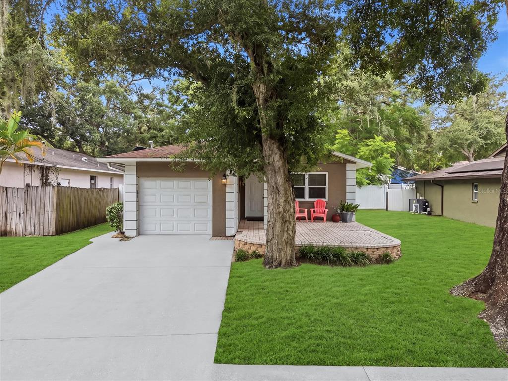 1140 DR ML KING JR STREET N
