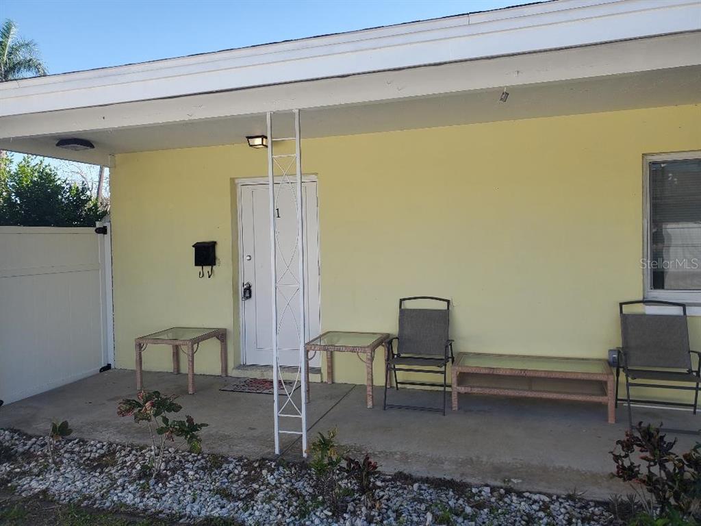 1020 70TH STREET N, ST PETERSBURG, FL — photo 3 of 30