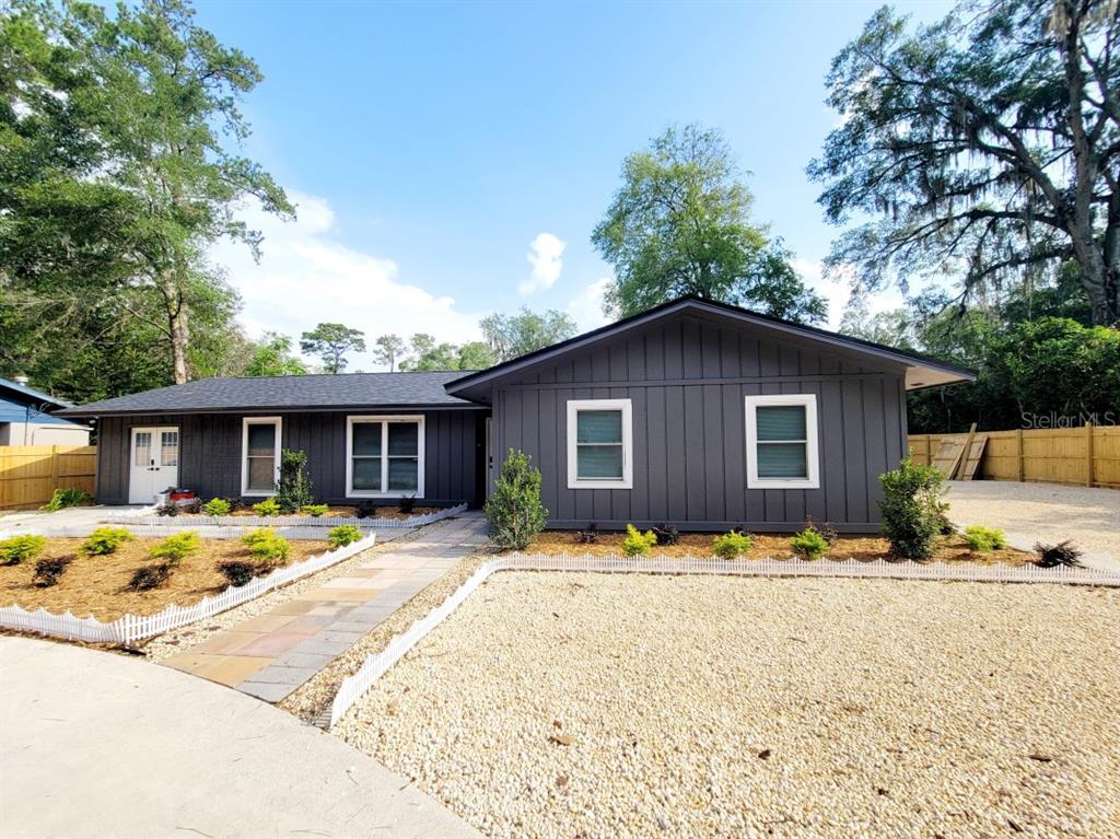 3116 W UNIVERSITY AVENUE