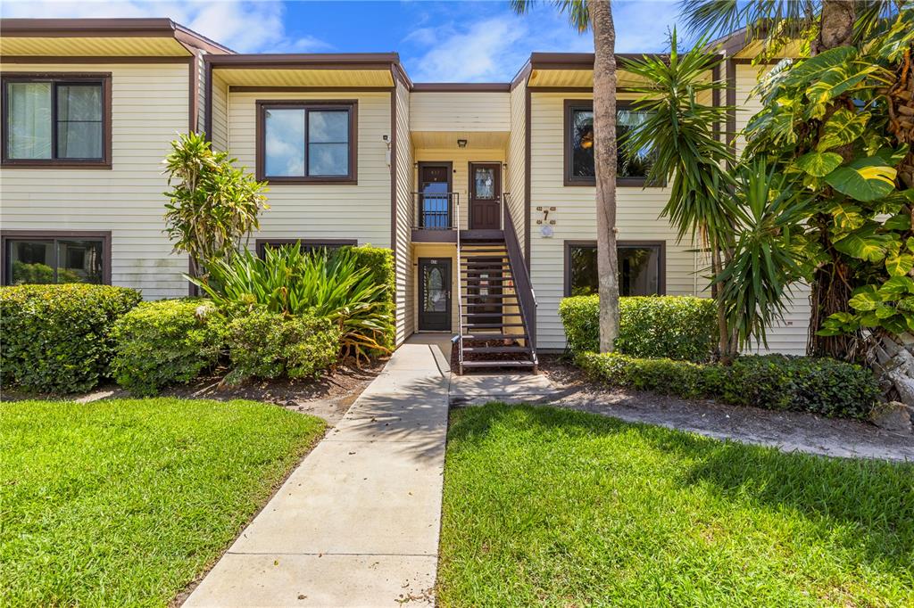 428 MOORINGS COVE DRIVE UNIT 7F