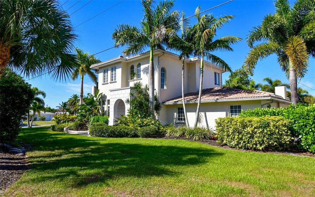 1179 MORNINGSIDE PLACE, SARASOTA, FL — photo 2 of 30