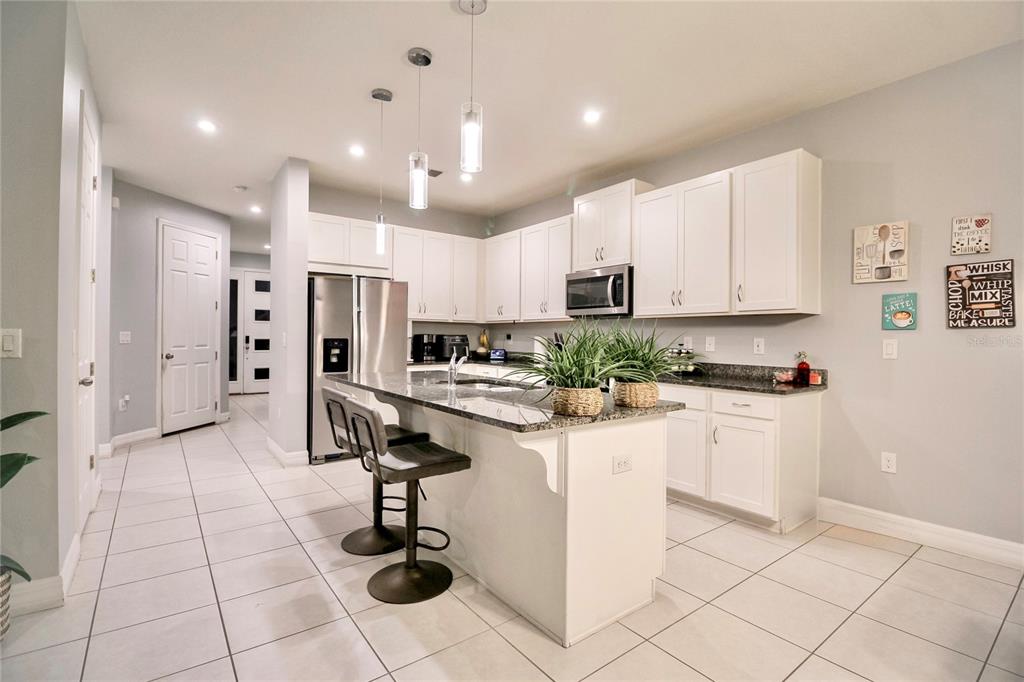 2280 AVIAN LOOP, KISSIMMEE, FL — photo 2 of 30