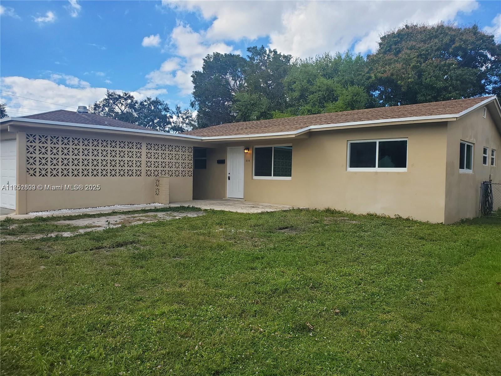 238 SW 6th St, Dania Beach FL 33004