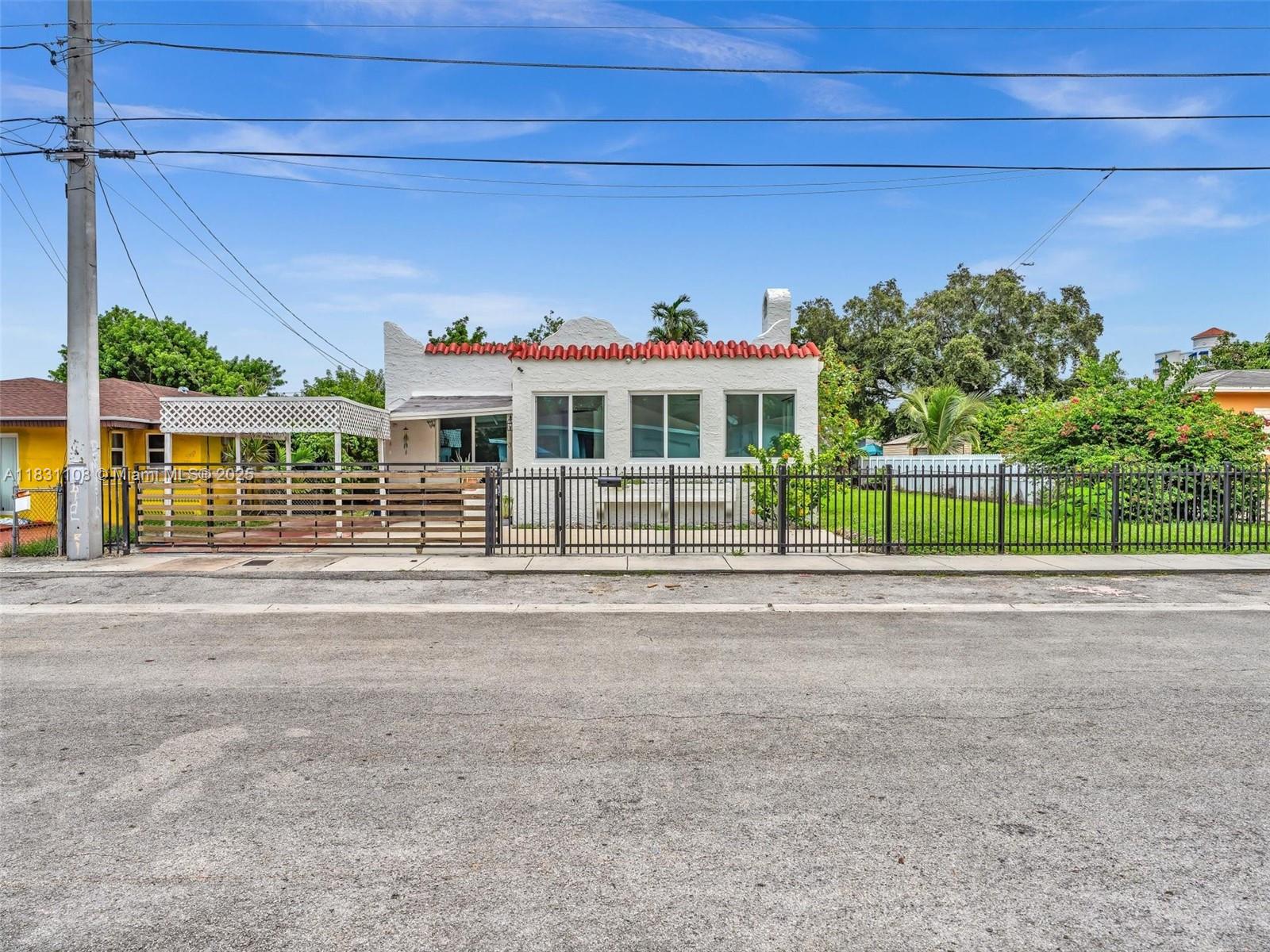 1342 NW 55th Ter, Miami FL 33142