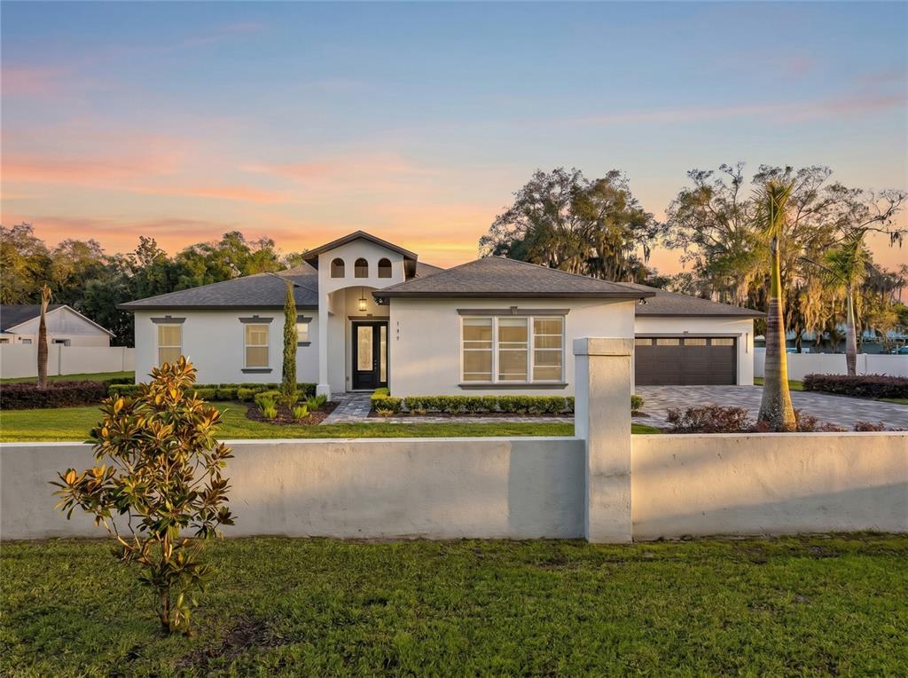 1924 HILL DRIVE
