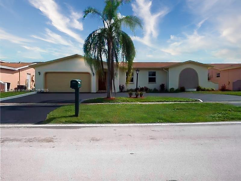2600 NW 105th Ln, Sunrise FL 33322