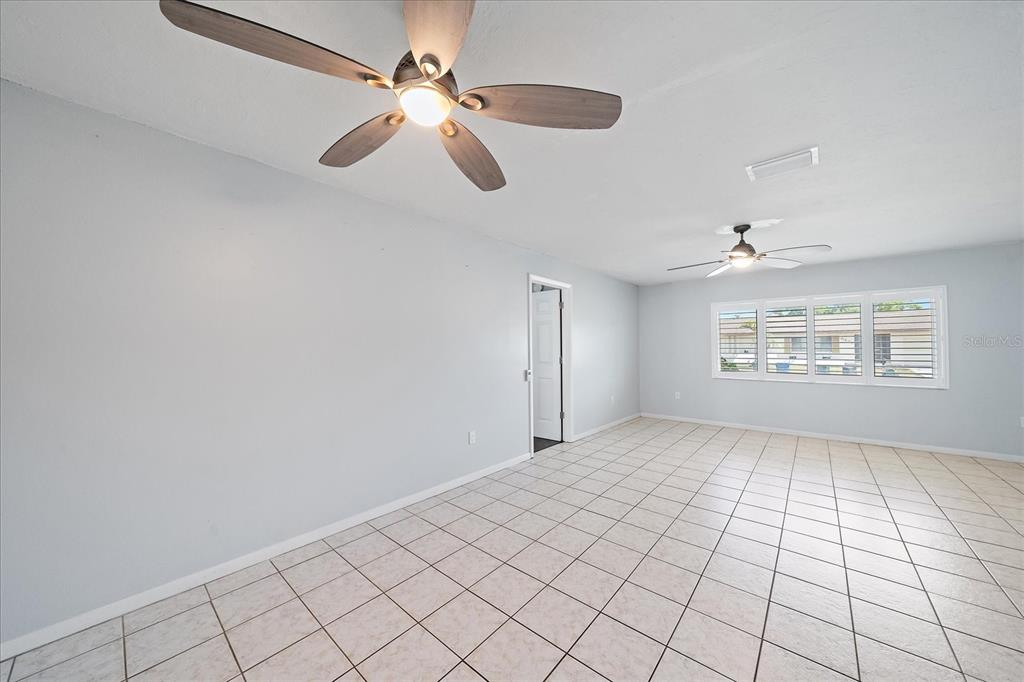 6416 SAMOA DRIVE, SARASOTA, FL — photo 3 of 30
