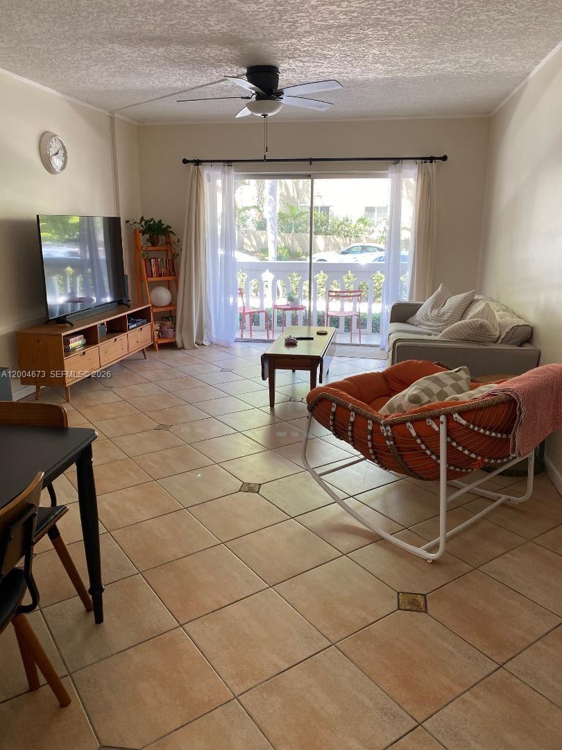 100 Edgewater Dr # 102, Coral Gables FL 33133