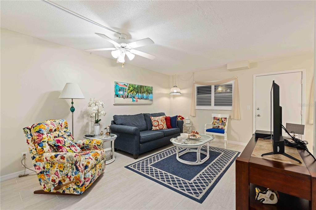 244 SAINT AUGUSTINE AVENUE UNIT 104, VENICE, FL — photo 4 of 28